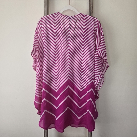 ⭐️40% Off⭐️ CZ Collection Beach Coverup - Picture 3 of 8